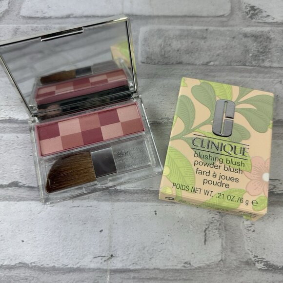CLINIQUE Blushing Blush Powder Plush 01 PATCHWORK PINK .21 oz 6 g New - Picture 1 of 4
